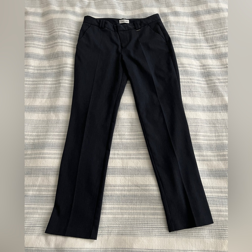 Calvin Klein Dress Pants Classic Fit - women’s Size 4
